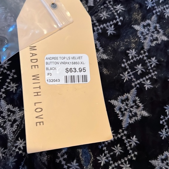 Embroidered velour blouse - Picture 5 of 5